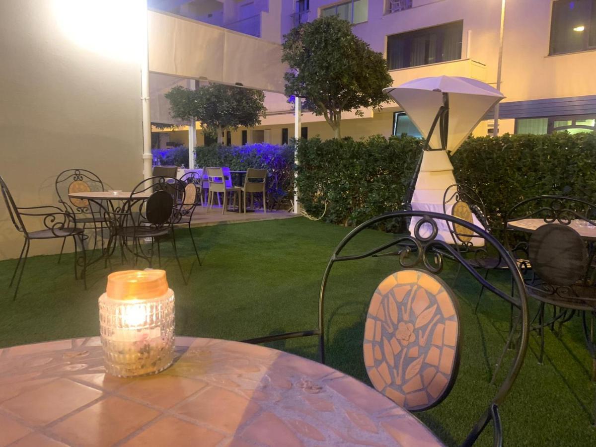 Hotel Des Bains Католика Екстериор снимка