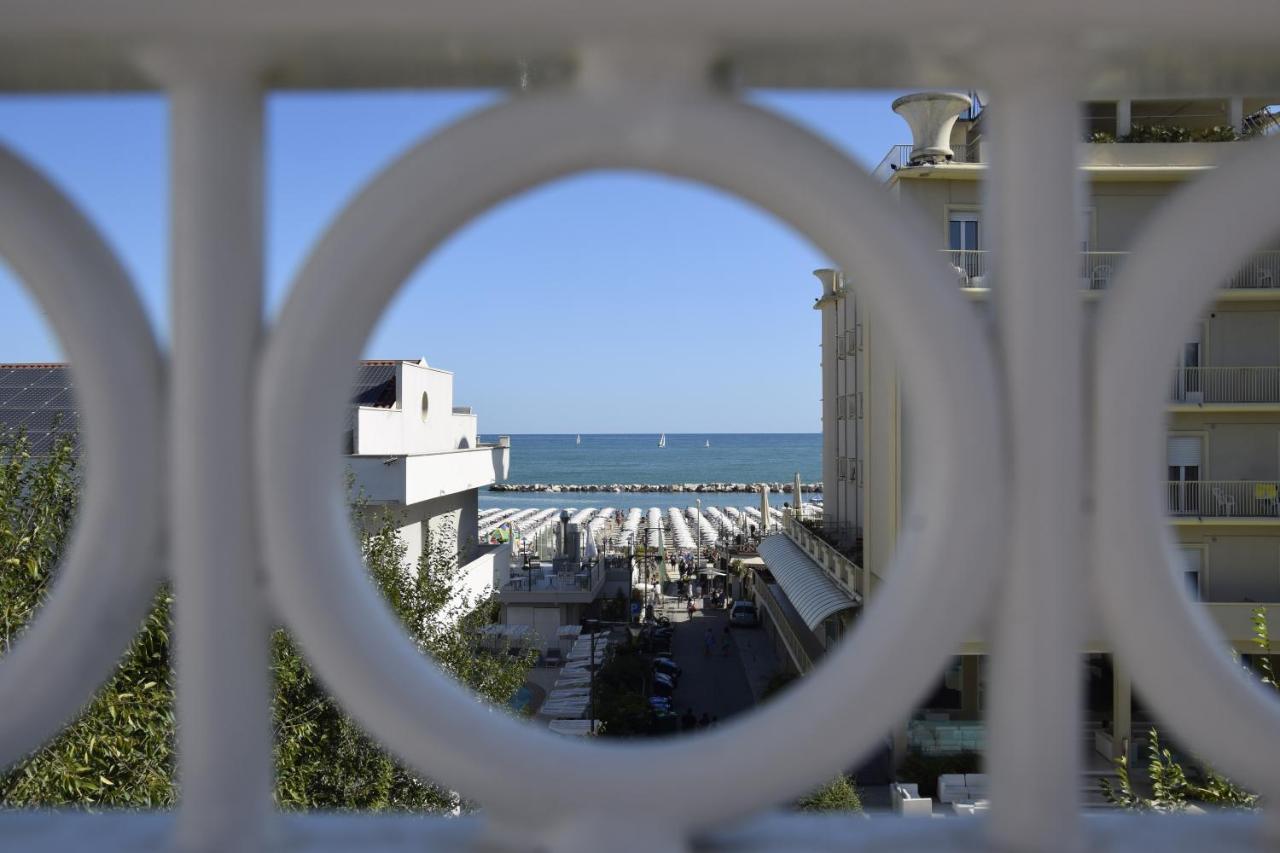 Hotel Des Bains Католика Екстериор снимка