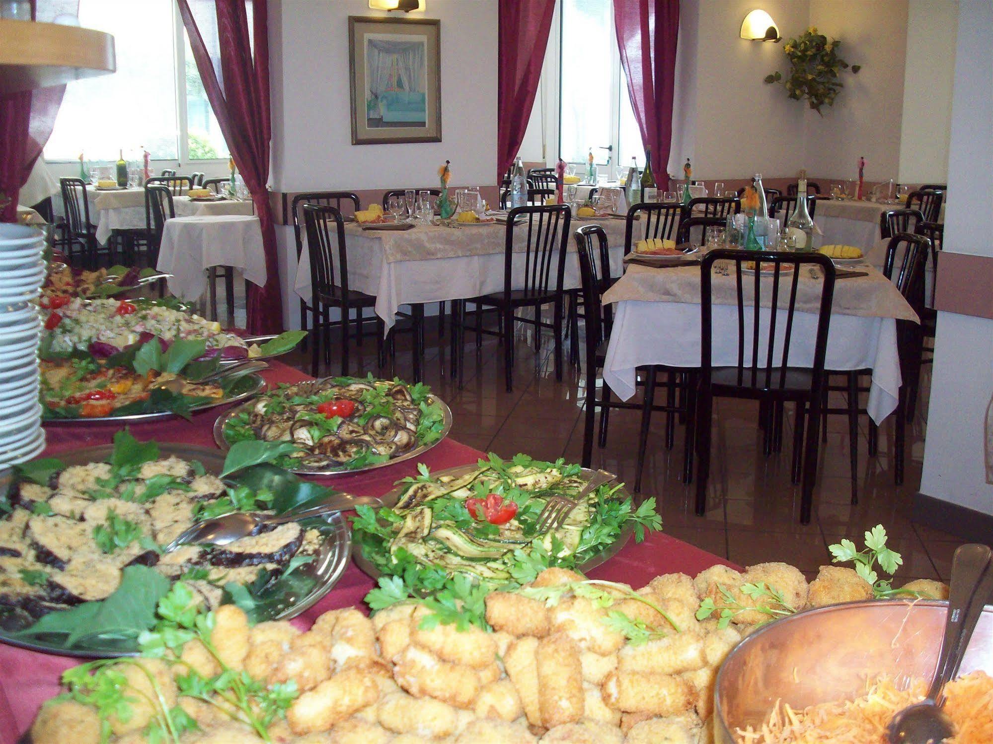 Hotel Des Bains Католика Екстериор снимка